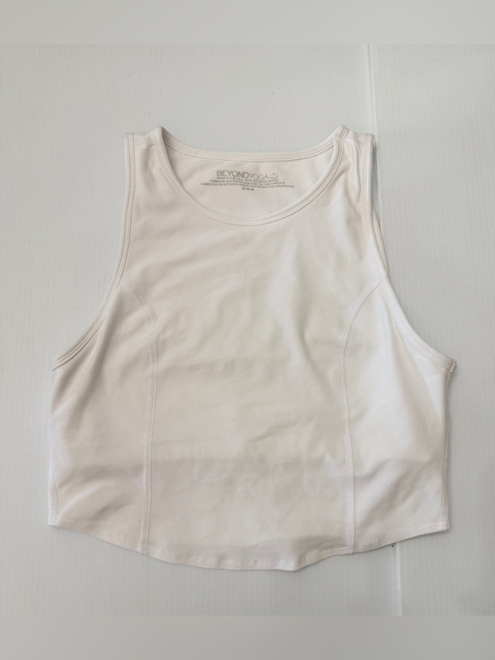Beyond Yoga White Tank Top - Shelf Sports Bra - M